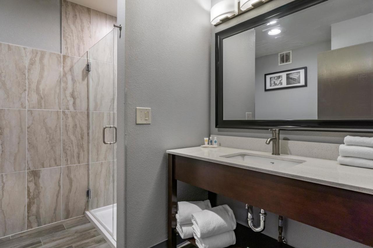 Comfort Inn Kent - Seattle Bagian luar foto