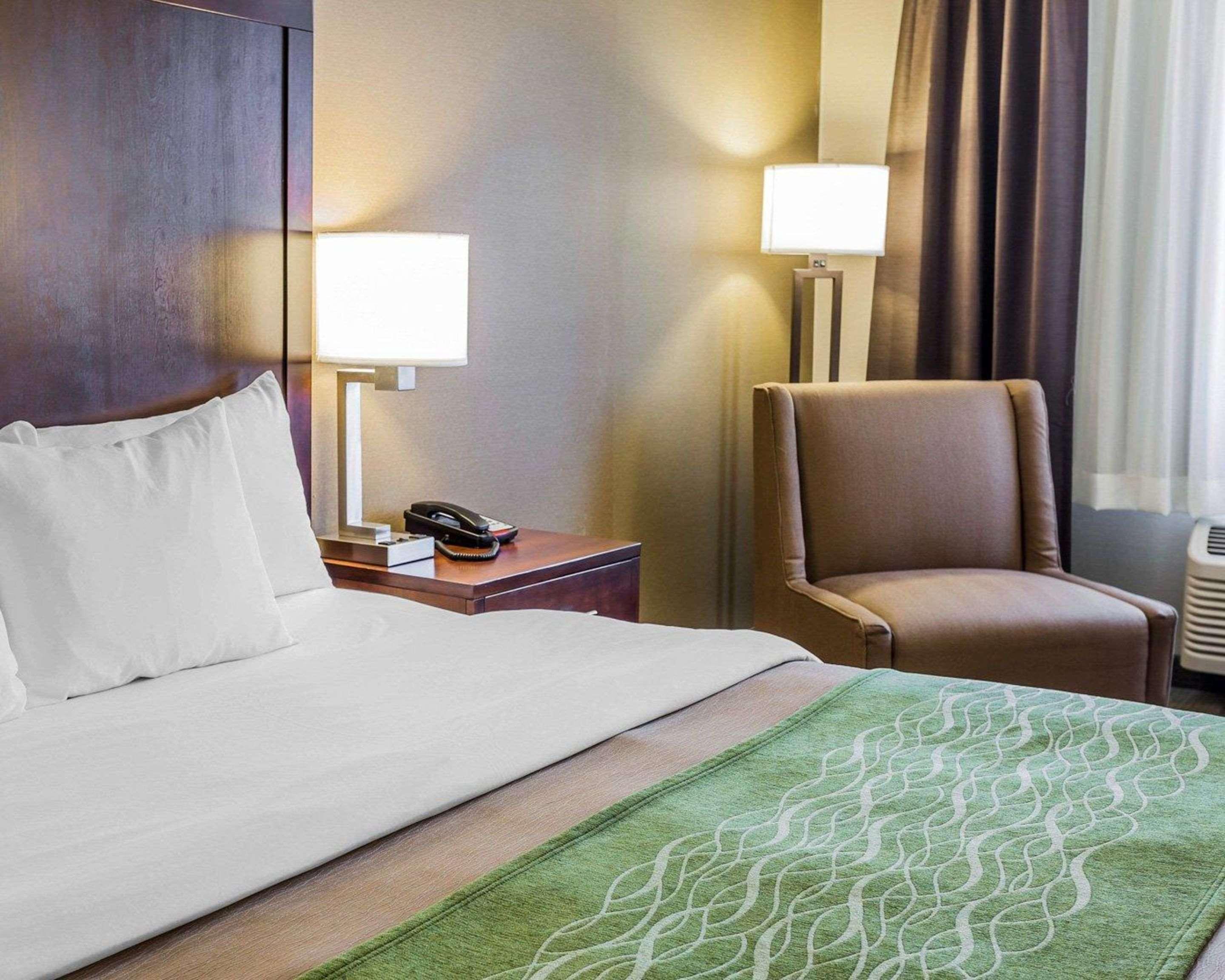 Comfort Inn Kent - Seattle Bagian luar foto