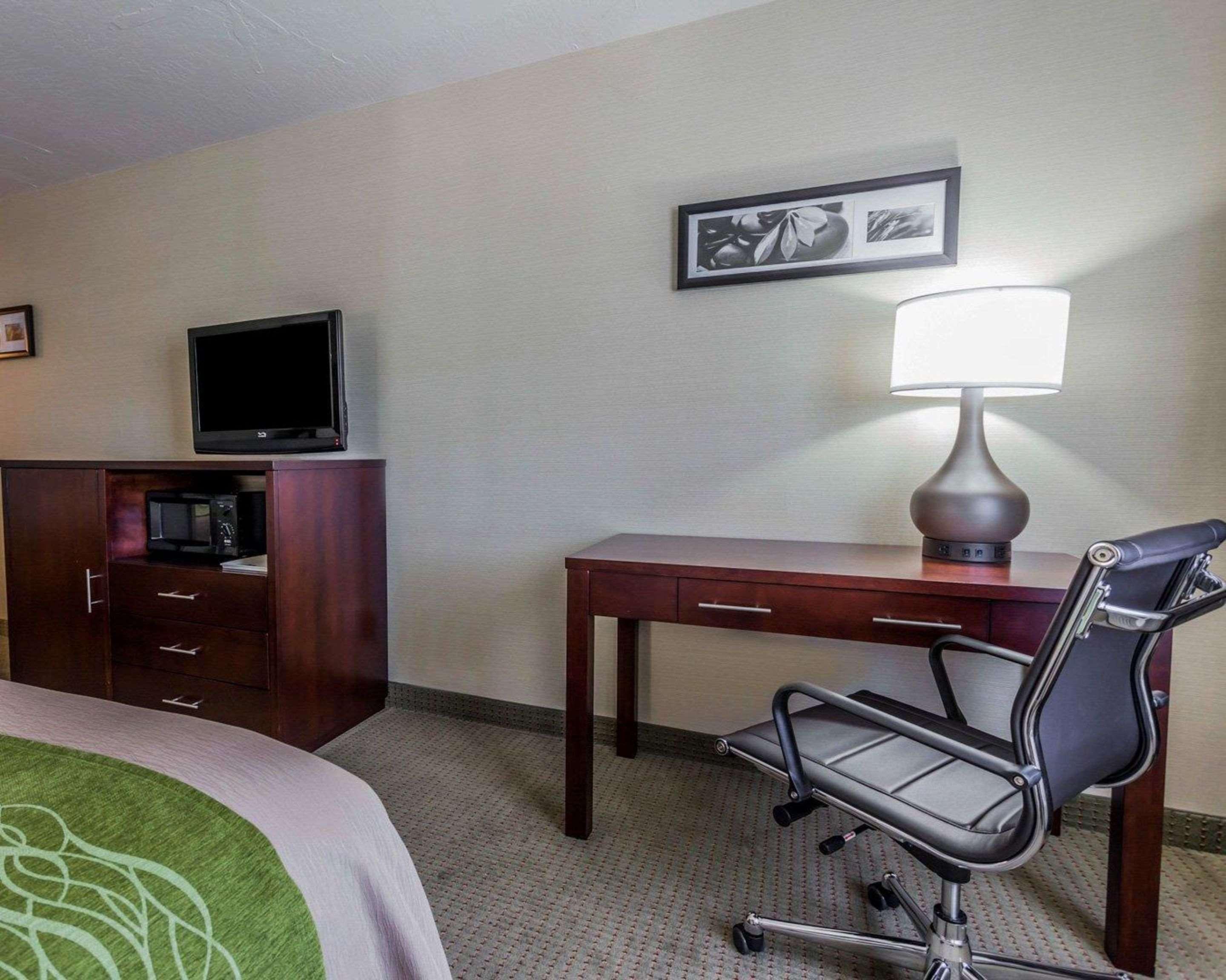 Comfort Inn Kent - Seattle Bagian luar foto